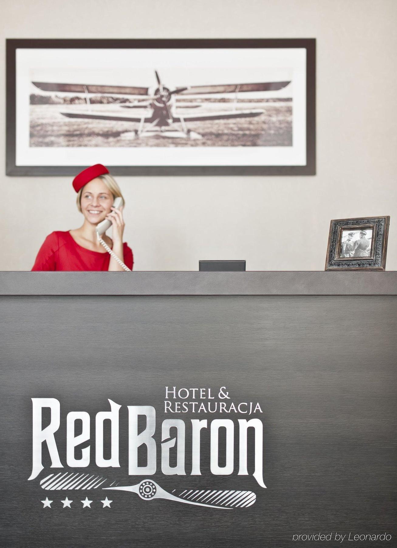 Red Baron Hotel & Restaurant Швидница Екстериор снимка